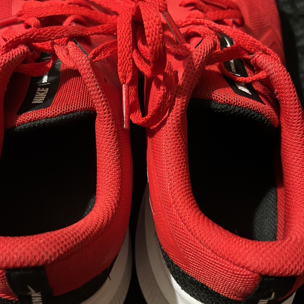 NEW Nike RED Running downshifter 6.5Y NEW BNWOB never worn - Picture 10 of 10